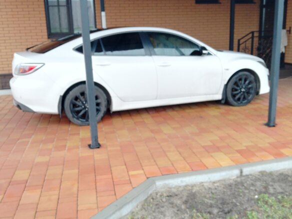 2011 Mazda 6 II (GH) Рестайлинг, белый, 1120000 рублей - вид 1