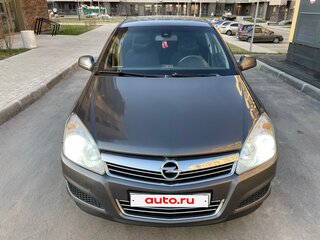 2011 Opel Astra H Рестайлинг, серый, 550000 рублей, вид 2