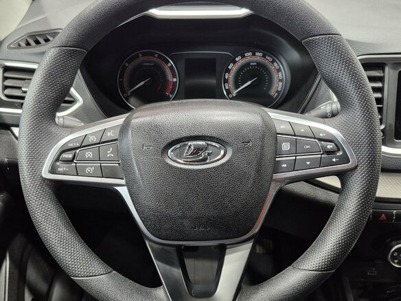 2024 Lada (ВАЗ) Vesta I Рестайлинг (NG), белый, 1170000 рублей - вид 11