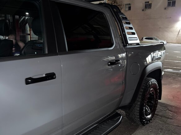 2023 Ram 1500 Crew Cab TRX V, серый, 12900000 рублей - вид 2
