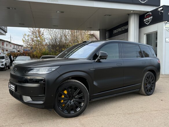 2025 Denza N9 46.9 kWh, чёрный, 6750000 рублей - вид 3