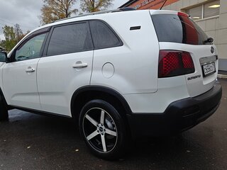 2011 Kia Sorento II, белый, 1050000 рублей, вид 5
