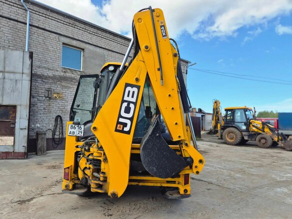 2013 JCB 4CX, жёлтый, 6500000 рублей - вид 4
