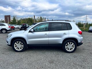 2013 Volkswagen Tiguan I Рестайлинг, серебристый, 1385000 рублей, вид 2