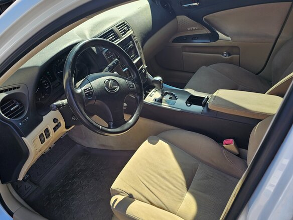 2008 Lexus IS 250 II, белый, 1350000 рублей - вид 4