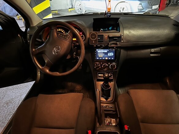 2005 Toyota Avensis II, коричневый, 380000 рублей - вид 6