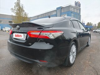 2018 Toyota Camry VIII (XV70), чёрный, 2930000 рублей, вид 5