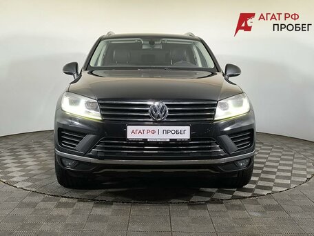 2016 Volkswagen Touareg II Рестайлинг, чёрный, 3045000 рублей, вид 2