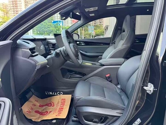 2026 Lynk & Co 03 I Рестайлинг 2, чёрный, 2480009 рублей - вид 13