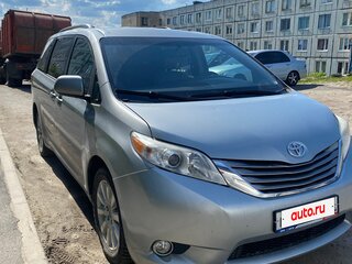 2015 Toyota Sienna III Рестайлинг, серый, 2050000 рублей, вид 2