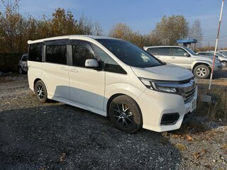 2021 Honda Stepwgn Spada V Рестайлинг, белый, 2450000 рублей, вид 2