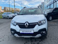 2020 Renault Sandero Stepway II Рестайлинг, белый - вид 1