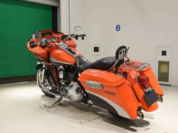 2009 Harley-Davidson CVO Road Glide, оранжевый, 1077000 рублей - вид 5