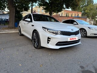 2017 Kia Optima IV, белый, 1800000 рублей, вид 4
