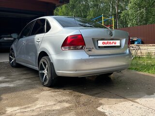 2012 Volkswagen Polo V, серебристый, 685000 рублей, вид 4