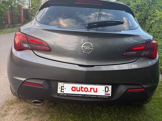 2011 Opel Astra GTC J Рестайлинг, серый, 980000 рублей, вид 3