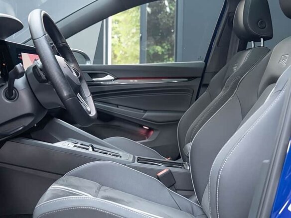 2022 Volkswagen Golf VIII, синий - вид 8