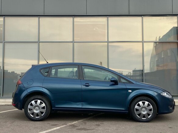 2008 SEAT Leon II, синий, 389000 рублей - вид 2