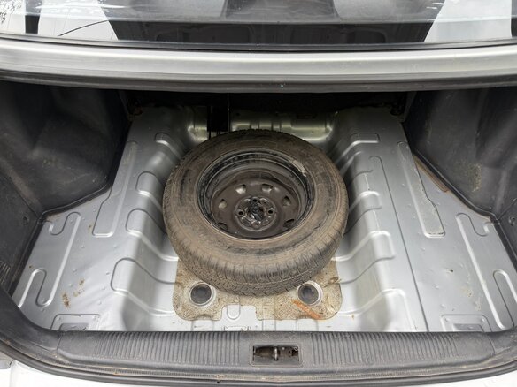 2004 Hyundai Accent ТагАЗ II, серебристый, 320000 рублей - вид 5