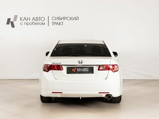 2011 Honda Accord VIII, белый, 1050000 рублей, вид 4
