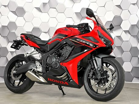 2023 Honda CBR 650R, красный, 919000 рублей, вид 1