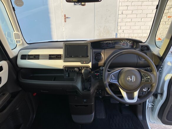 2022 Honda N-BOX II Рестайлинг, белый, 1099000 рублей - вид 8