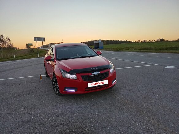 2012 Chevrolet Cruze I, красный, 810000 рублей - вид 5