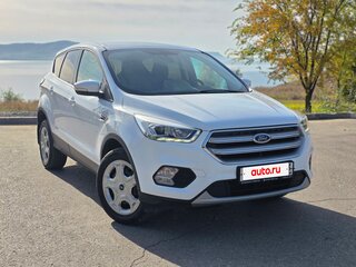 2018 Ford Kuga II Рестайлинг, белый, 1720000 рублей, вид 1