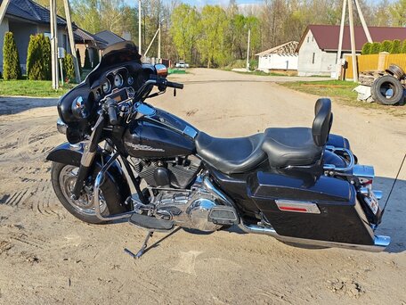 2007 Harley-Davidson Street Glide, чёрный, 594334 рублей, вид 1