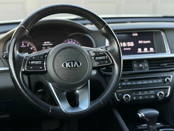2018 Kia Optima IV Рестайлинг, белый, 2150000 рублей - вид 14