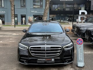 2025 Mercedes-Benz S-Класс 500 Long 4MATIC VII (W223), чёрный, 14100000 рублей, вид 2