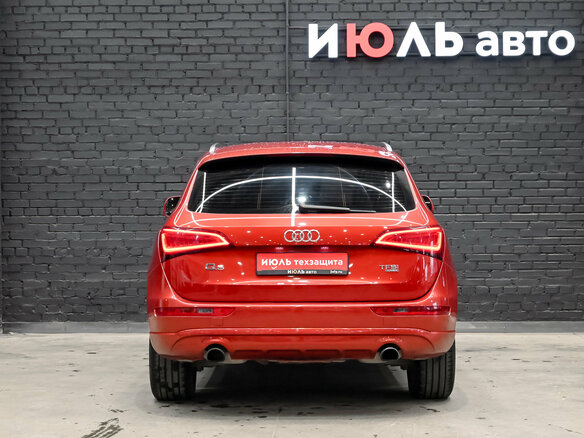 2013 Audi Q5 I (8R) Рестайлинг, красный, 1700000 рублей - вид 5