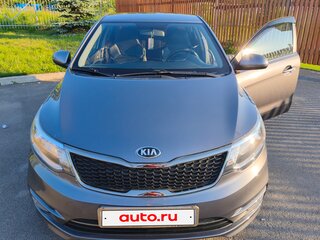 2017 Kia Rio III Рестайлинг, серый, 1100000 рублей, вид 1