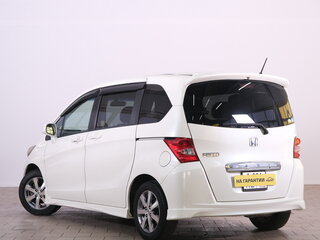 2009 Honda Freed I, белый, 1099000 рублей, вид 4