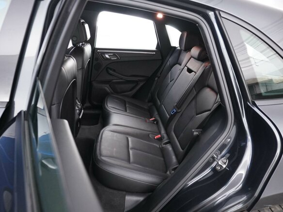 2019 Porsche Macan I Рестайлинг, серый, 3900999 рублей - вид 8