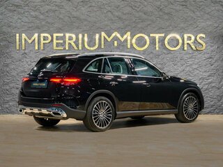 2026 Mercedes-Benz GLC 300 II (X254), чёрный, 9890000 рублей, вид 5