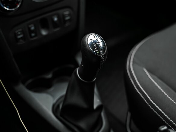 2020 Renault Sandero II Рестайлинг, белый - вид 7