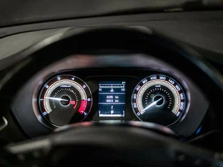 2023 Lada (ВАЗ) Vesta SW Cross I Рестайлинг (NG), белый, 1222000 рублей, вид 5
