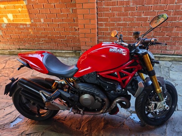 2017 Ducati Monster 1200, красный, 850000 рублей