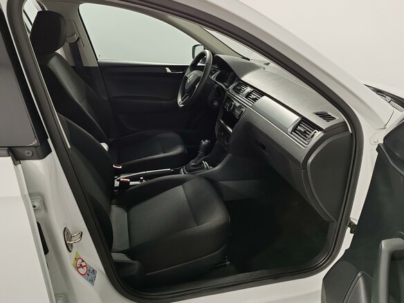 2017 Skoda Rapid I, белый, 1220000 рублей - вид 14