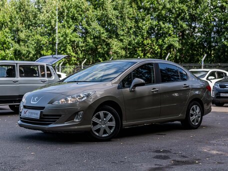 Peugeot 408 I
