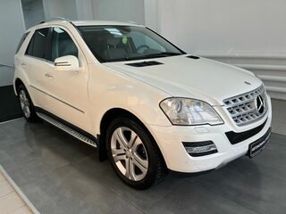 2011 Mercedes-Benz M-Класс 350 II (W164) Рестайлинг, белый, 1949000 рублей, вид 3