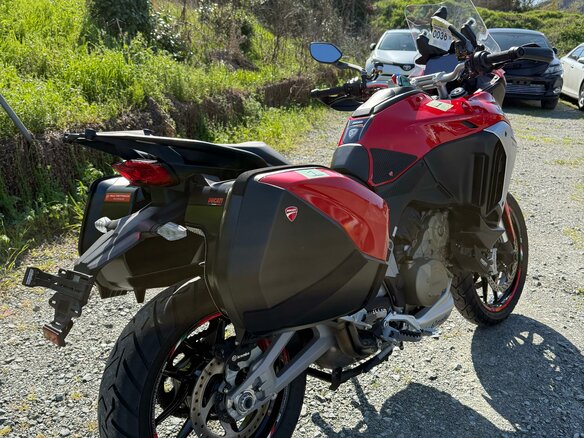 2022 Ducati Multistrada V4, красный, 2047000 рублей - вид 16
