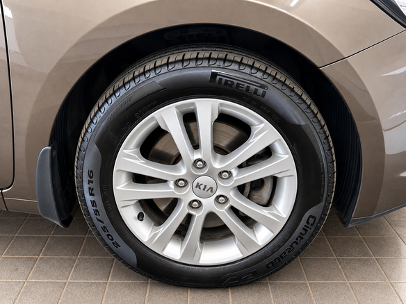 2015 Kia Ceed II, коричневый, 1130000 рублей - вид 15