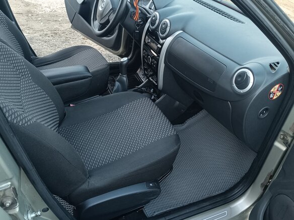 2012 Lada (ВАЗ) Largus I, серый, 620000 рублей - вид 9