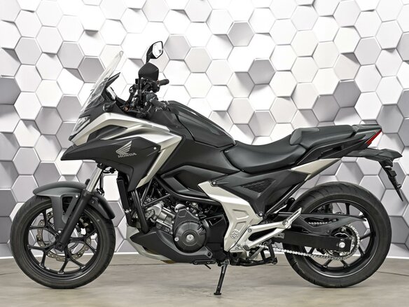 2021 Honda NC 750X, чёрный, 999000 рублей - вид 3