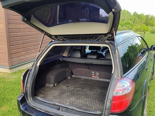 2006 Subaru Outback III Рестайлинг, чёрный, 900000 рублей, вид 4