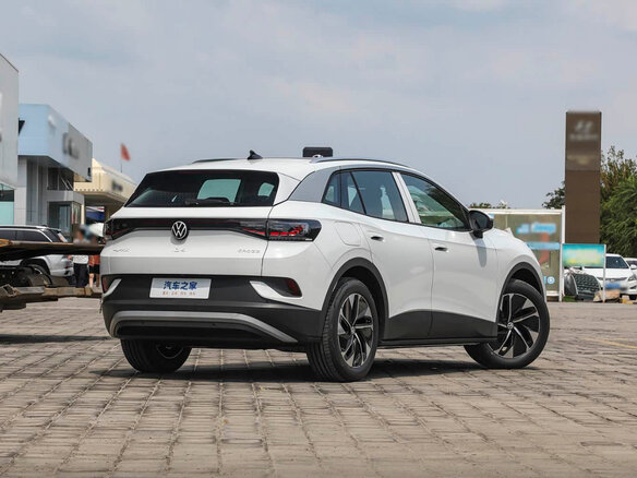 2026 Volkswagen ID.4 Crozz, белый, 4500000 рублей - вид 6