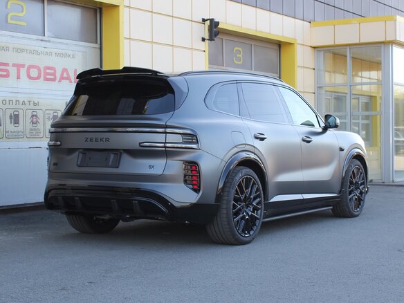 2026 Zeekr 8X Dawn, серый, 12995000 рублей - вид 5