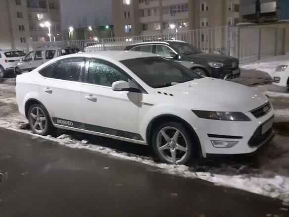 2011 Ford Mondeo IV Рестайлинг, белый, 800000 рублей - вид 5